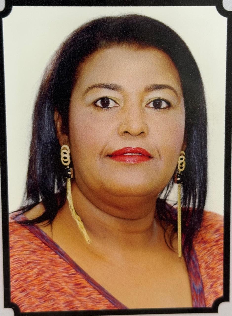 Ozana Maria E. de Oliveira